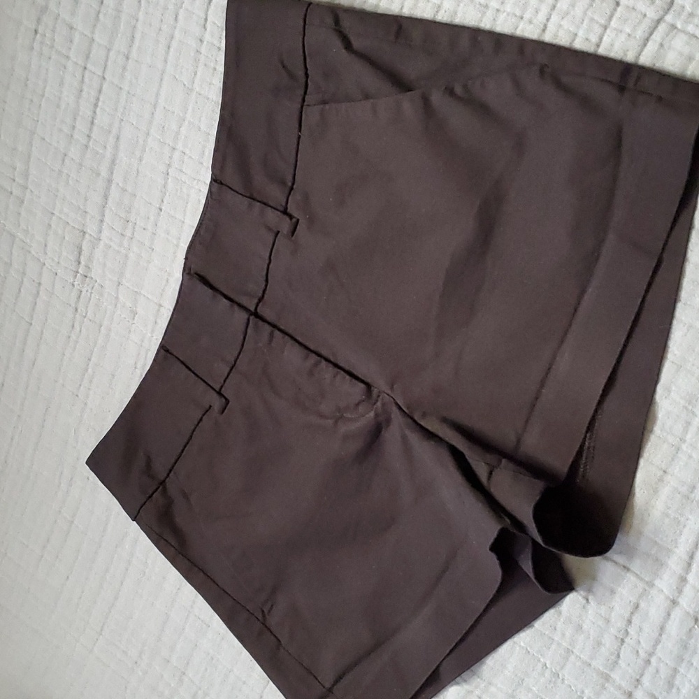 New York & Company black shorts